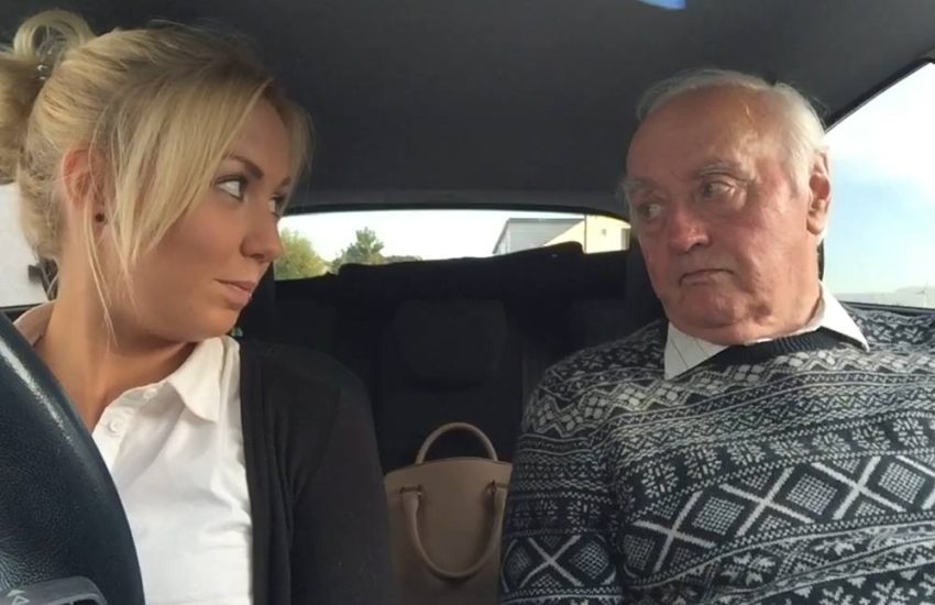 Grandad With Alzheimers Remembers His Favourite Songs
