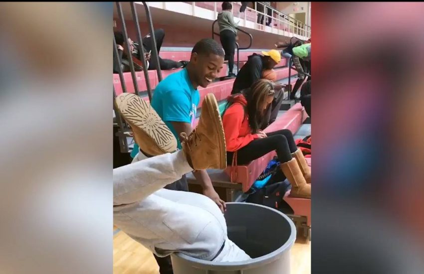 The best 'mannequin challenge' yet