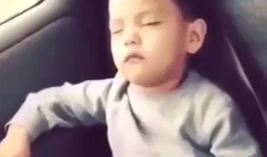 當你一覺醒來 想起明天是星期五