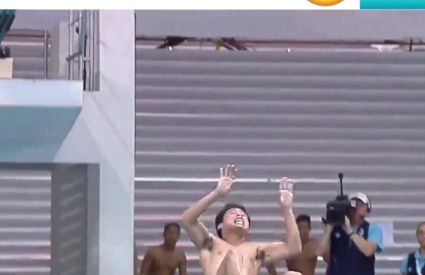 You wanna turn your sound on for this one ? Credit: Ozzy Man Reviews