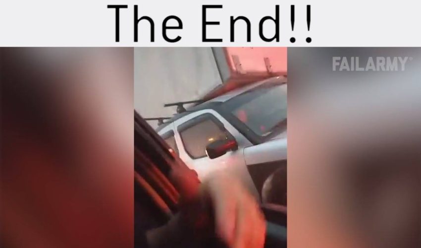 半卡車在大風暴中墜毀