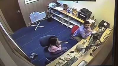 婦女拉扯史詩秸杆射擊
