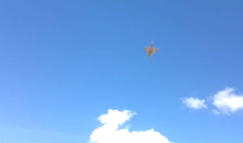 令人驚嘆的空中表演