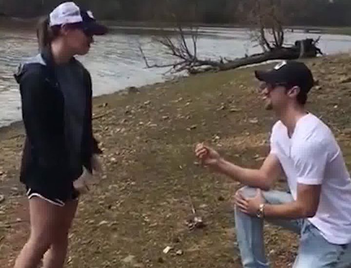 Man Proposes After Girl Reels In Love Note