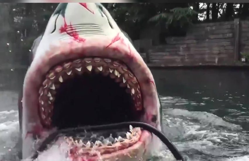 This Jaws ride looks unreal