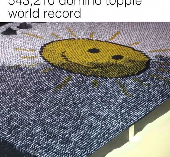Domino topple world records