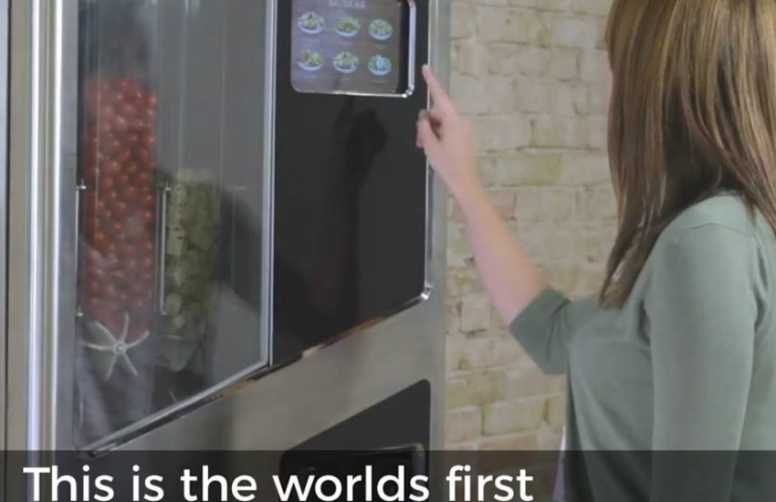 This is the world's first salad robot