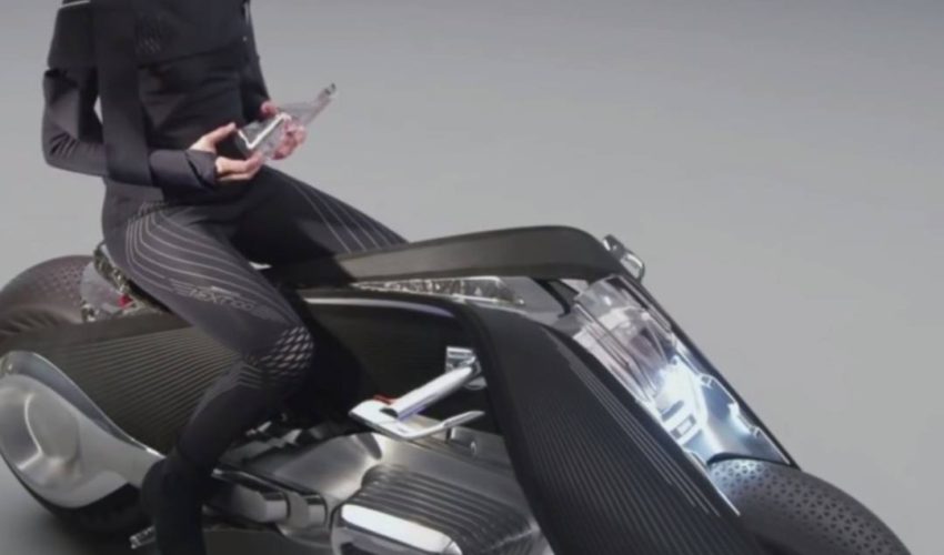 這輛自行車非常聰明，可以在沒有頭盔的情況下騎行。 #WelcomeToTheFuture