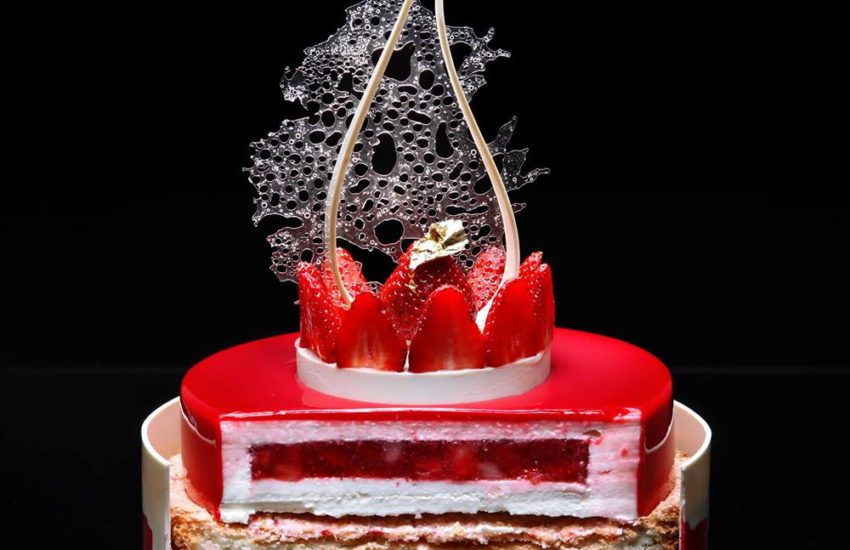 Architect Creates Posh Deserts