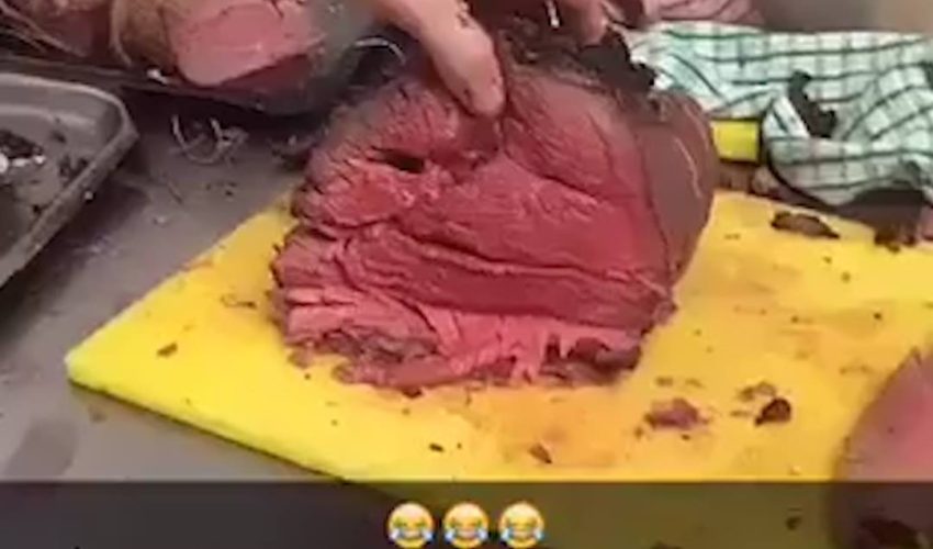 牛肉看起來像一張笑臉