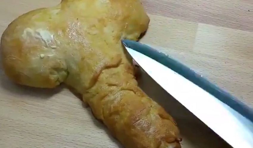 陰莖三明治…