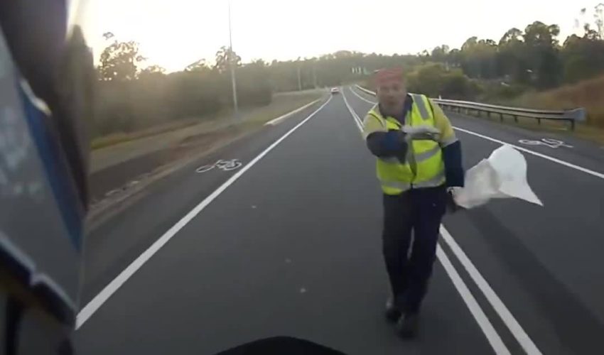 危險的公路交叉口