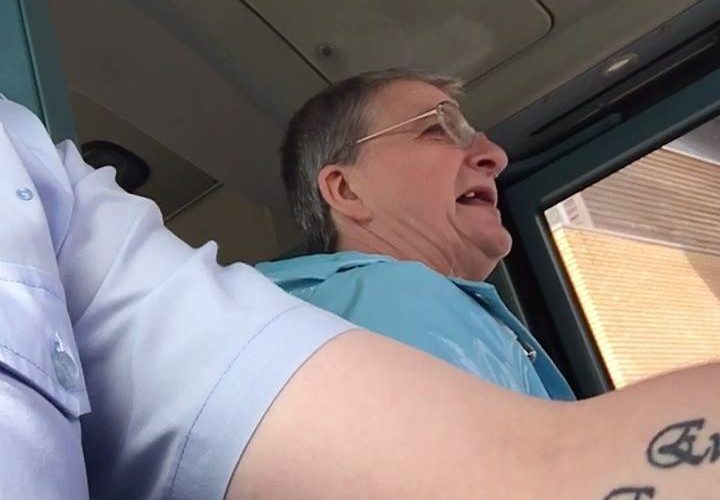 “Bye driver，byeeeee”?