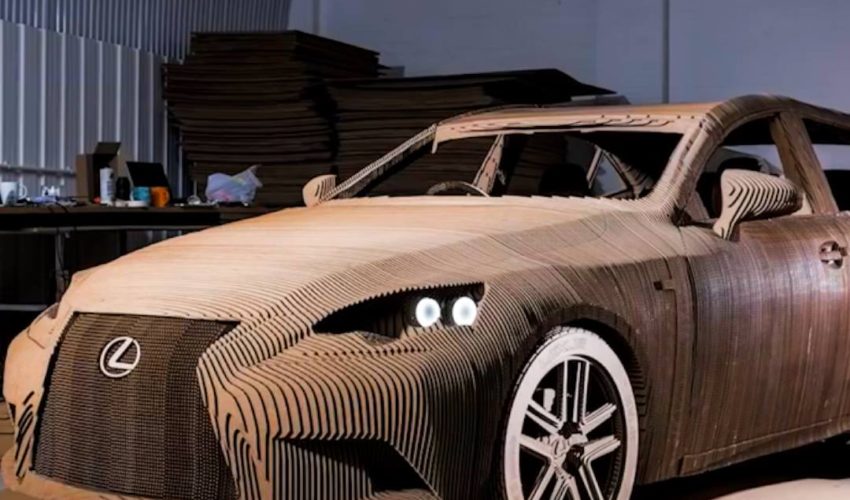 這輛汽車完全由紙板製成