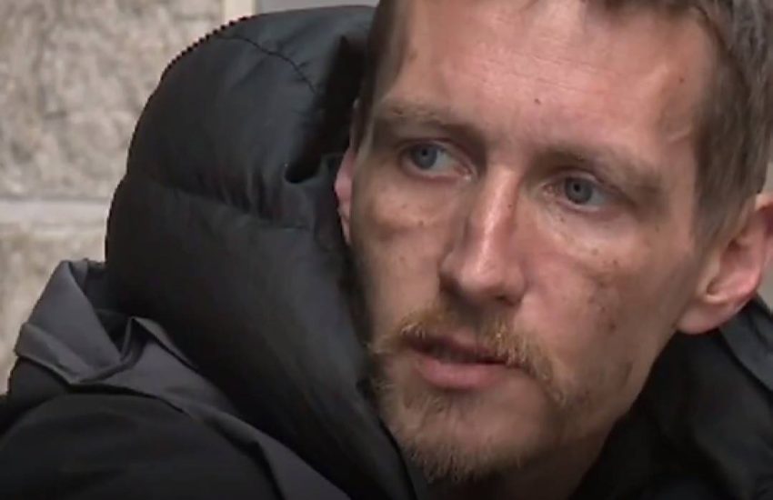 "Just because I'm homeless it doesn't mean I've not got a heart" - Steve was sleeping near the arena when the bomb went off, and rushed to help young victims. Via ITV News