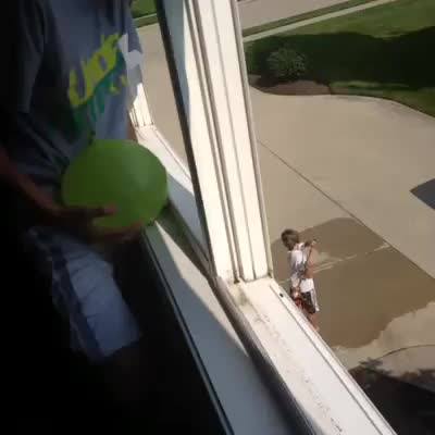 水氣球惡作劇失敗