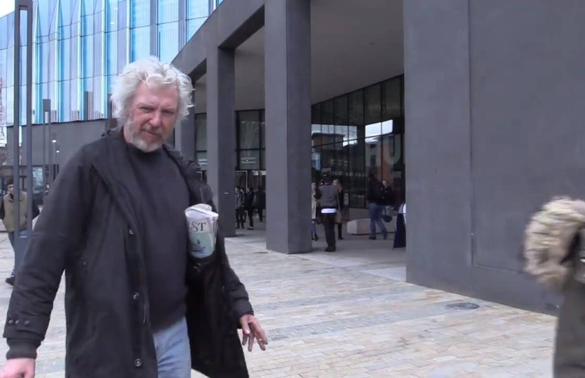 Drunk Guy Sings For The Camera