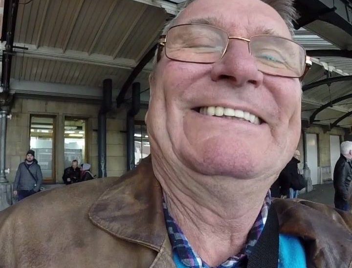 Dad Films Himself For Entire Holiday
