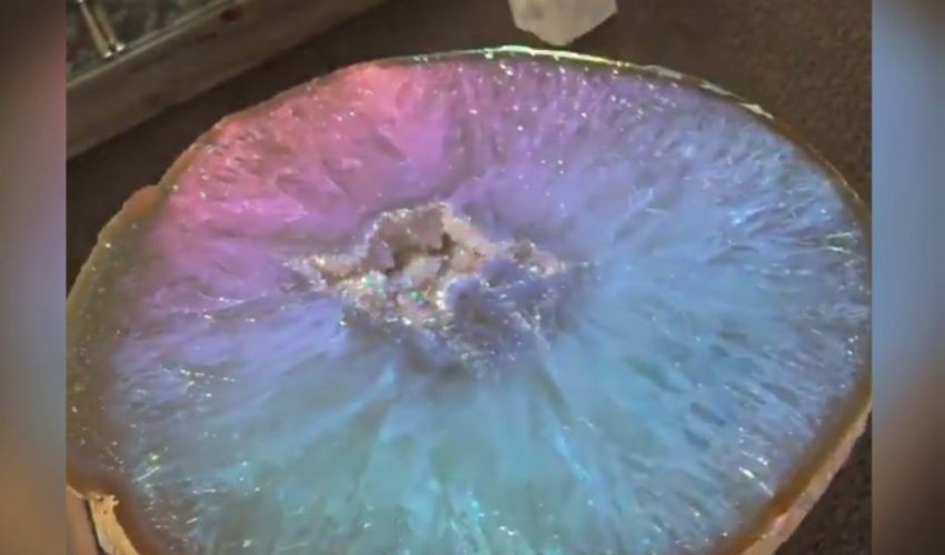 ANGEL AQUA QUARTZ SLICE LOOKS令人驚嘆