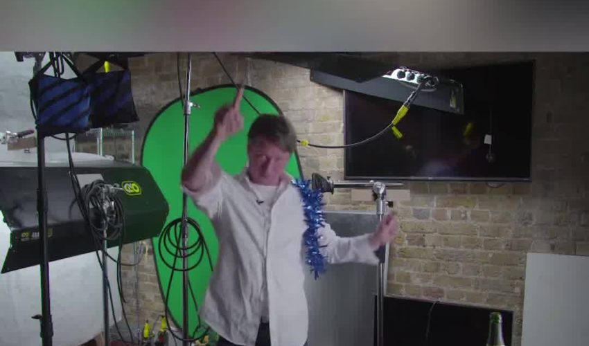 2016年在一個殘酷誠實的簡報中提供…感謝：Jonathan Pie
