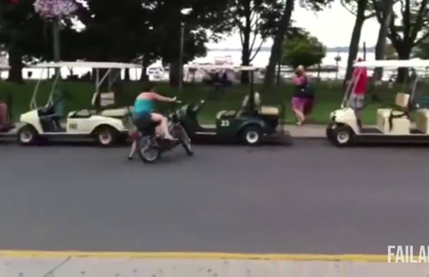 Moped Fail | Scenic Route To The Cart