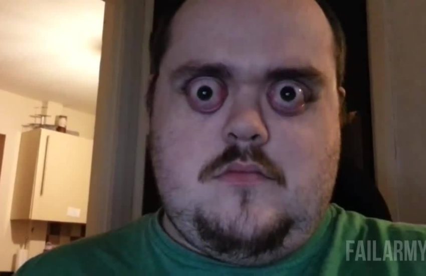 Dude Moves Eyeballs | Crazy Eyes