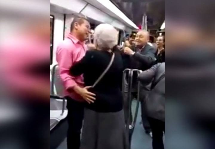 爺爺讓每個人都在火車上跳舞
