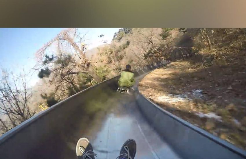 Sledding: Great wall of China edition